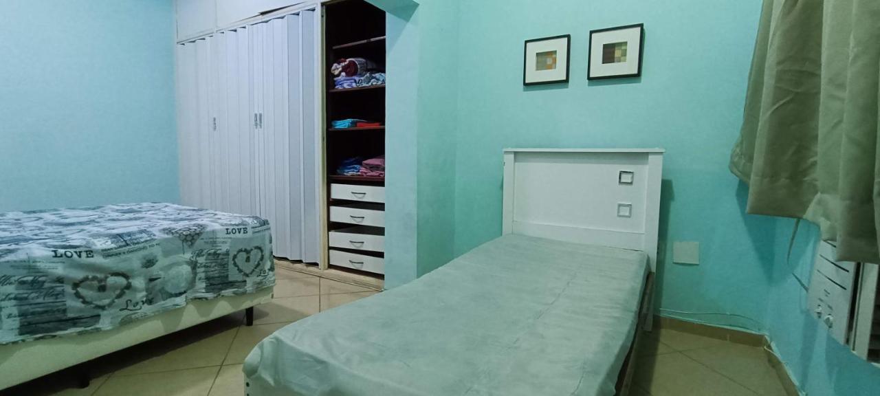 Apartamento bem localizado em condomínio de casas. Río de Janeiro Exterior foto